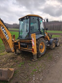 Pujcovna - pronajem Bagrů JCB 3+ příslušen - 3