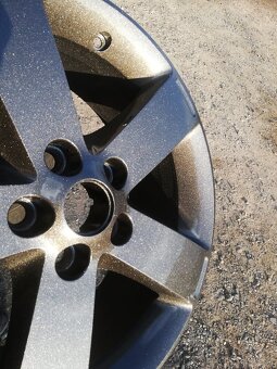 Použité alukola Ford 7,0J17 5X108 ET55 - 3