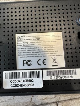 VoIP brána Zyxel P-2702R - 3