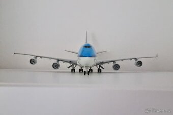 KOVOVÝ MODEL BOEING 747-400 - 3
