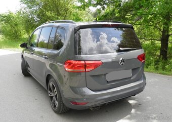 Volkswagen Touran 2.0 TDI BMT Comfortline DSG - 3
