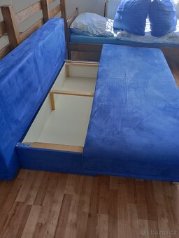 Pěkná sedací souprava,jde rozložit - 3