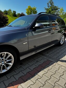 BMW E91, r.v. 2008 – po servisu, STK 1/26, alu 17” - 3