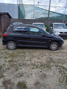 Peugeot 206 1,4i - 3