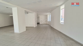 Pronájem obchodních prostor, 121 m2, Kladno, ul. Komenského - 3