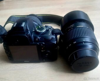 NIKON D3100 - 3