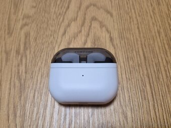 Bezdrátová sluchátka Samsung Galaxy Buds 3 FE 3 šedé - 3