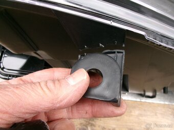 AUDI A6 , C6 4F2 / 4F5 - Přední světla D2S - 3