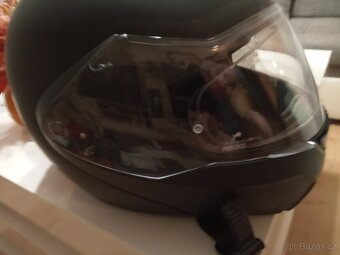 Přílba vyklápěcí - 3