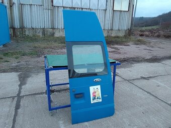 Zadní prosklené dveře na Ford Transit 1 - 3