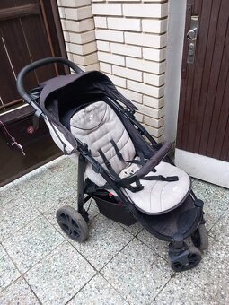 Prodám kočárek JOIE - 3