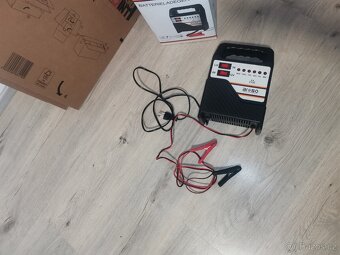 Nabíječka autobaterií 8A 6V/12V - 3