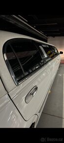Prodám limuzína Lincoln Towncar - 3