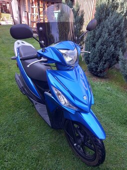 Suzuki - 3