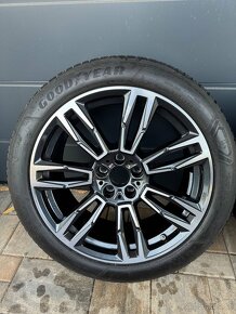BMW Alu kola 19" +pneu 245/45/19 BMW 5 g60/g61 2023 originá - 3