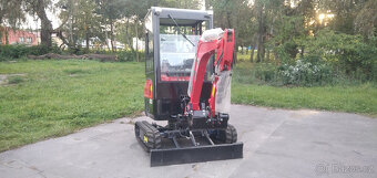 Minibagr Zethos HT2000 (tříválec 26 koní) - 3