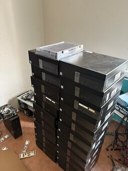Prodám 22 kusu dell 5060 5070 i5-8,9 gen - 3