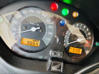 Honda CBF 600 S - 3