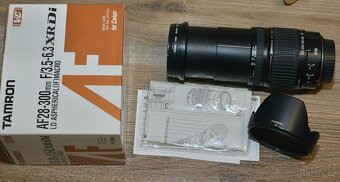 pro Canon-Tamron AF 28-300mm XR Di LD Macro IF VC - 3