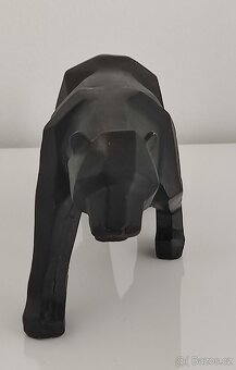 Moderní abstraktní plastika pantera z pryskyřice. - 3