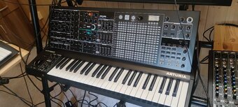 Arturia MatrixBrute a Modal 8x - 3