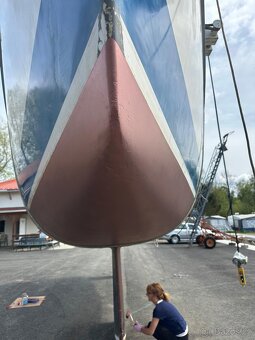 Prodám kajutovou plachetnice Bavaria 890 - 3