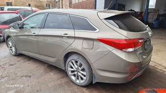 PRODÁM HYUNDAI I40 R.V 2014 KOMBI - 3
