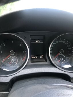 Volkswagen Golf VI - 3