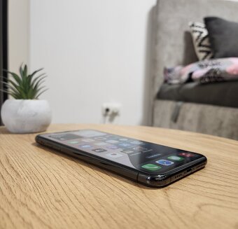 Apple iPhone 11 Pro Max 512GB - 3