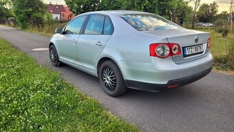 Volkswagen Jetta 1,9Tdi 77kW - 3