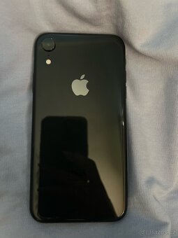 iPhone XR - 3