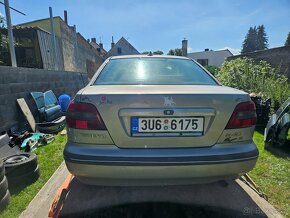 Volvo s40 1.8 85kw - 3