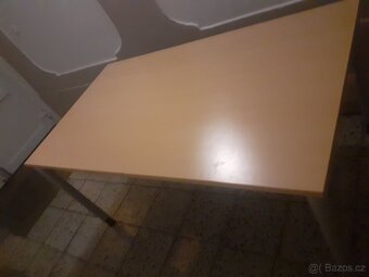 Prodám kancelářský psací stůl - 3