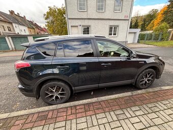 Prodej Toyota RAV4 2,5 hybrid - 3