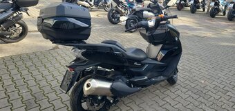 BMW C400GT 2025 nový model černá Blackstorm - 3