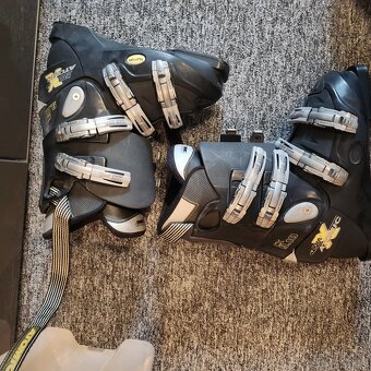 Lyže + lyžáky - 3