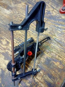 Přípravek na broušení řetězů - 3