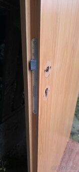 2x dveře dubová dýha vč. kování - 3