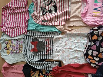 Set triček 104/110 - 3