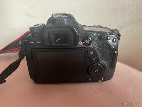 Canon EOS 80d + Canon EF-S 17-55mm f/2,8 IS USM - 3
