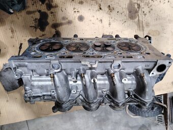 hlava motoru citroen ,peugeot, ford, volvo 1,6hdi - 3