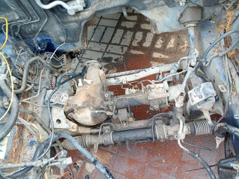 Prodám náhradní díly Mitsubishi Pajero PININ - 3