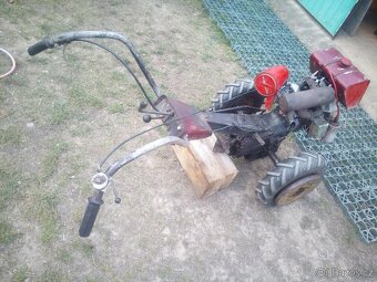 malotraktor TJ-5 Agrostroj Jičín 2ks - 3