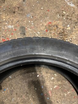 Zimní gumy Kumho WinterCraft wp72 245/45 R20 - 3