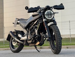 Husqvarna Svartpilen 125 6/2023 11 kW (15 hp) A1 1. majitel - 3