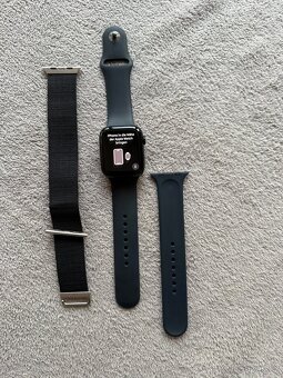 Apple Watch Series 7 45mm (GPS + Cellular) z hliníku - 3