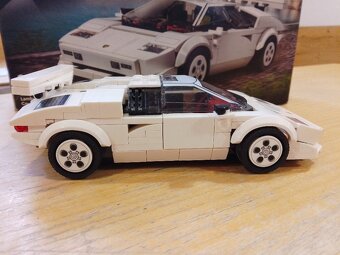 Lego 76908 Lamborghini Countach - 3