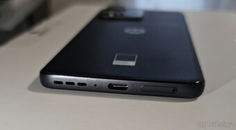 Motorola Edge 40 Neo - 3