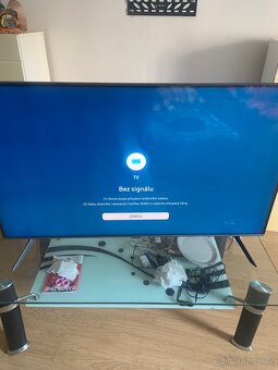 QLED Samsung QE50Q67TAUXXH - 3