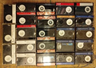 23x video kazeta VHS-C (MAXELL, TDK, PANASONIC, EMTEC, BASF) - 3